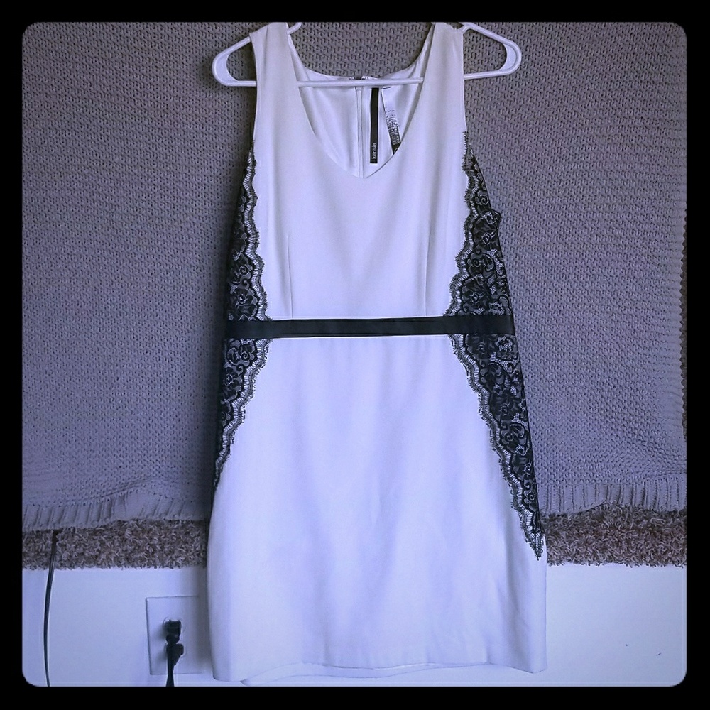 Kensie Lace Detail Dress